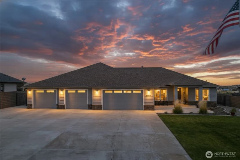 Property photo for 84906 E Wallowa Road, Kennewick