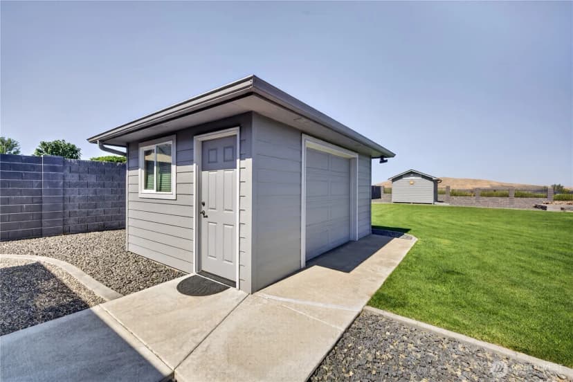 Property photo for 84906 E Wallowa Road, Kennewick photo 36