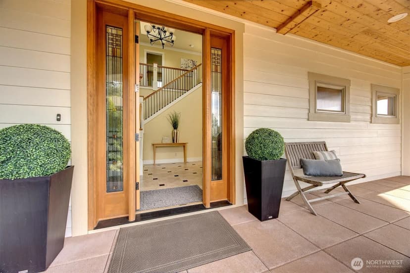 Property photo for 514 205th Avenue Ne, Sammamish photo 6
