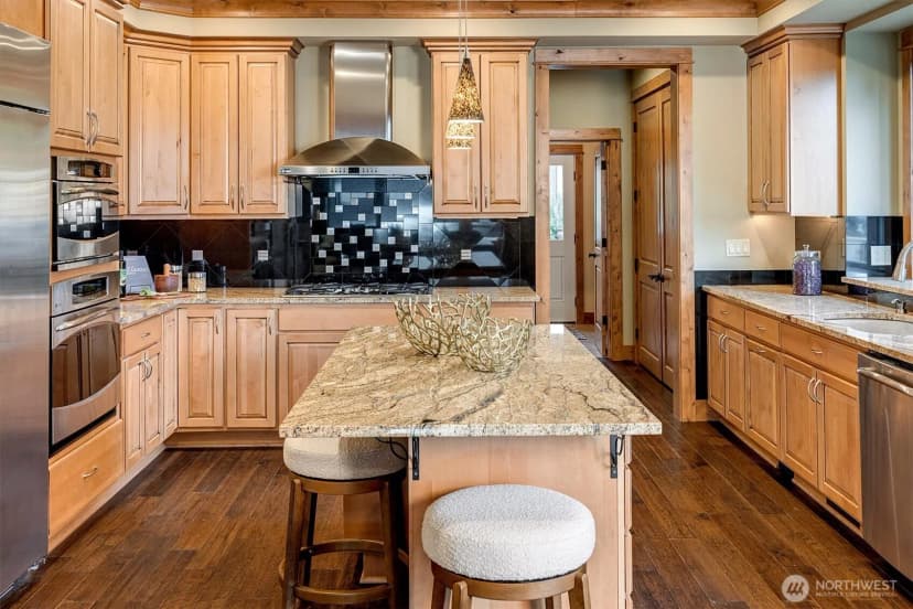 Property photo for 514 205th Avenue Ne, Sammamish photo 11