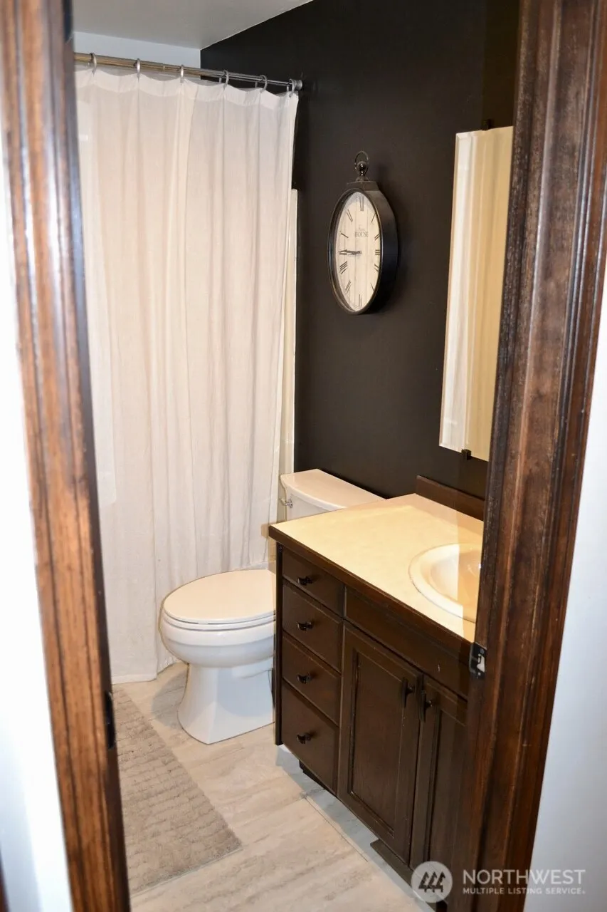 Property photo for 1022 E Capitol Avenue, Ellensburg photo 24