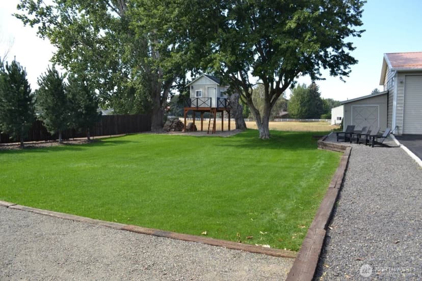 Property photo for 1022 E Capitol Avenue, Ellensburg photo 6