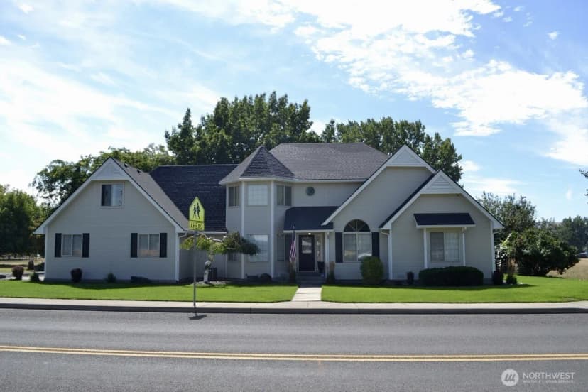 Property photo for 1022 E Capitol Avenue, Ellensburg