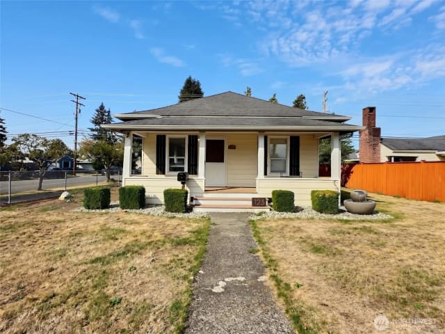 Property photo for 238 S French Avenue, Arlington