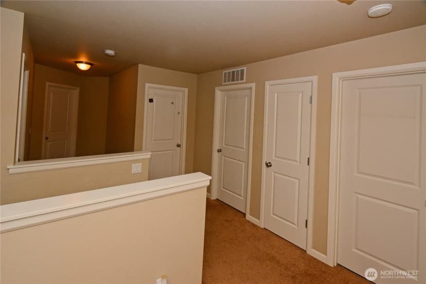 Property photo for 9952 Justman Street Se, Yelm photo 13