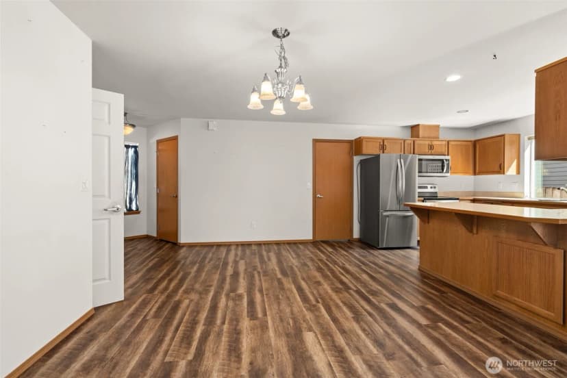 Property photo for 2592 Kristine Court, Centralia photo 5