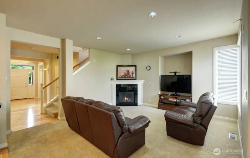 Property photo for 19130 Ne 65th Way, Redmond photo 18
