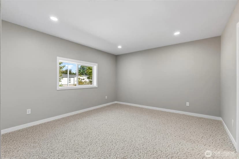 Property photo for 20002 119th Street E, Bonney Lake photo 12