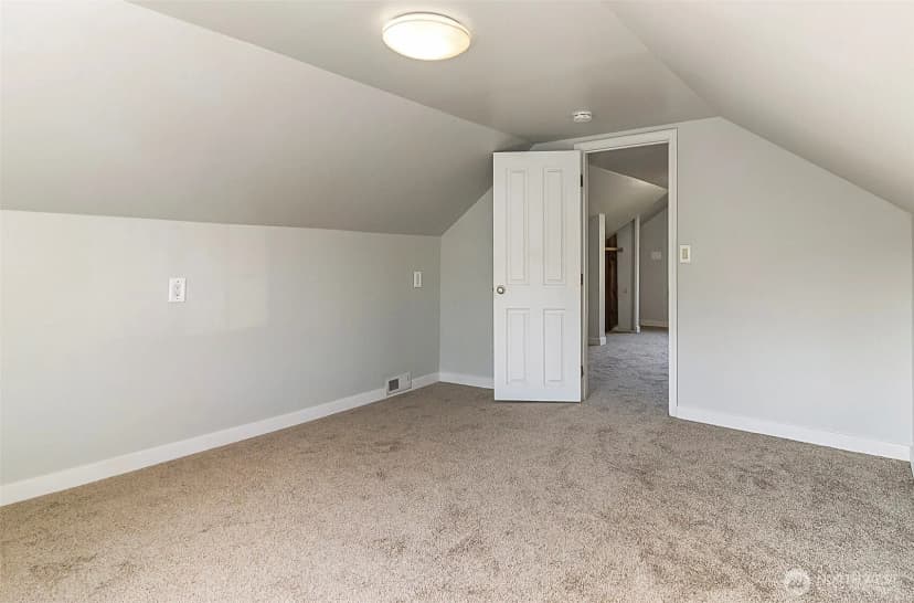 Property photo for 410 Burrows Lane, Sedro Woolley photo 18