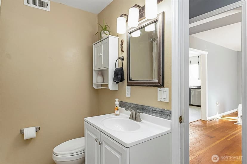 Property photo for 410 Burrows Lane, Sedro Woolley photo 19