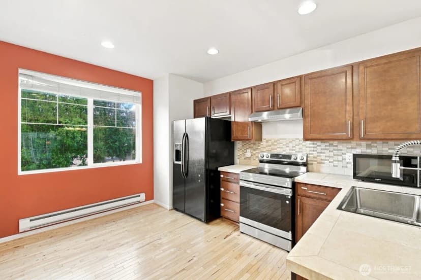 Property photo for 333 127th Street Se #a, Everett photo 5