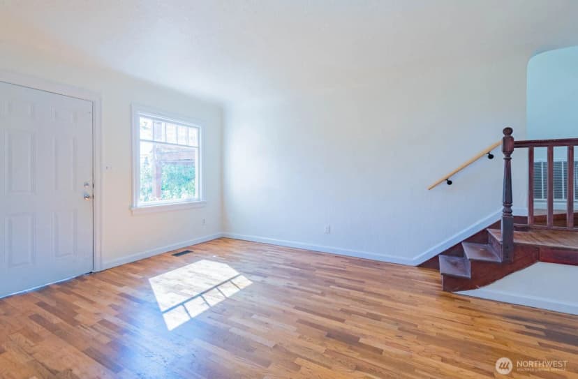 Property photo for 2710 15th Street, Bremerton photo 8