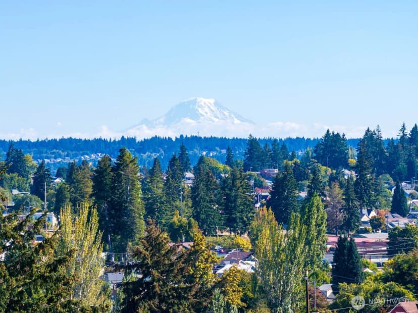 Property photo for 2710 15th Street, Bremerton photo 4