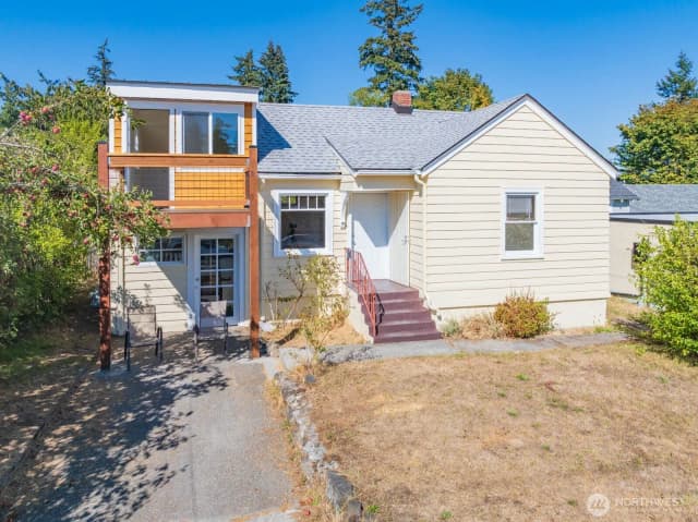 Property photo for 2710 15th Street, Bremerton photo 2