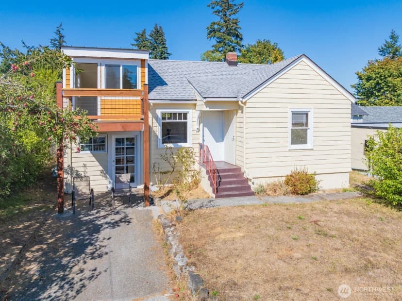 Property photo for 2710 15th Street, Bremerton photo 2