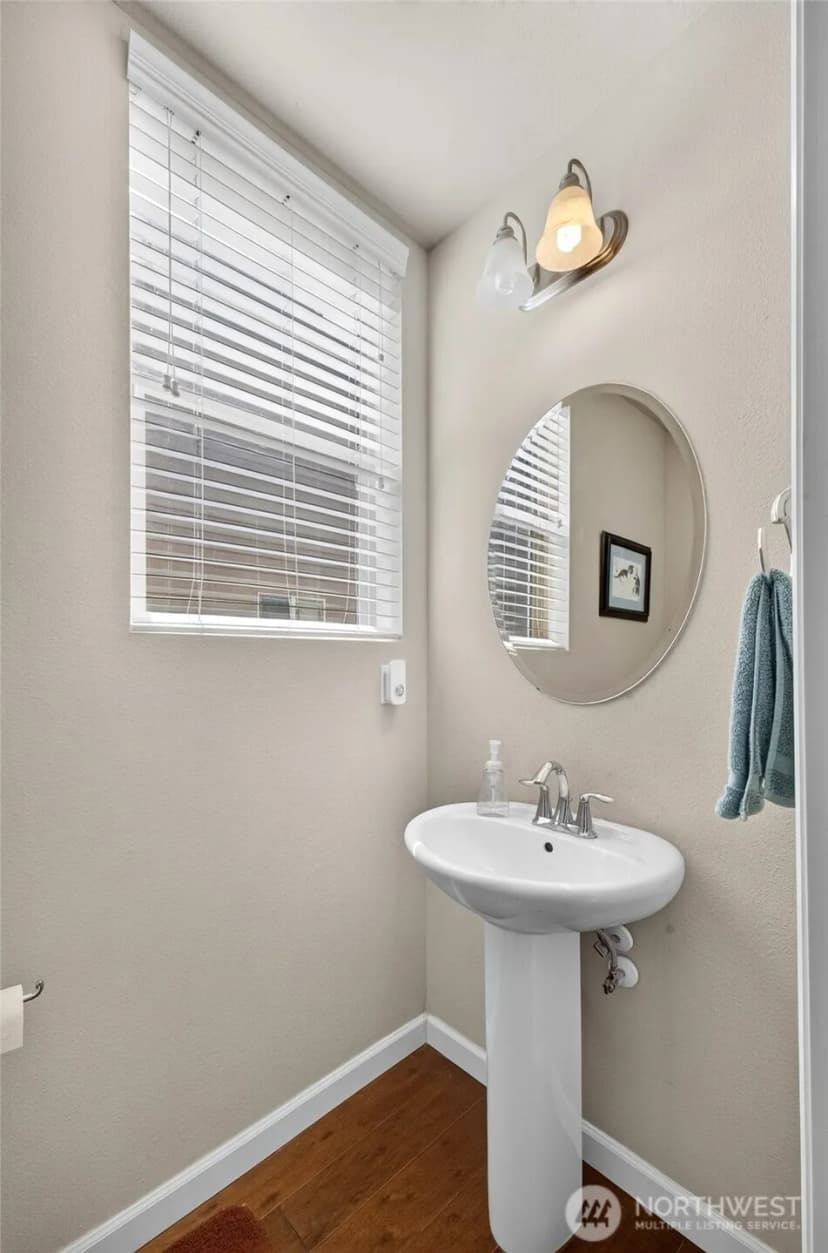 Property photo for 17512 93rd Avenue Ct E, Puyallup photo 11