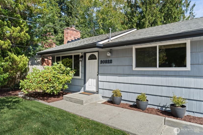 Property photo for 20322 21st Avenue Ne, Mountlake Terrace