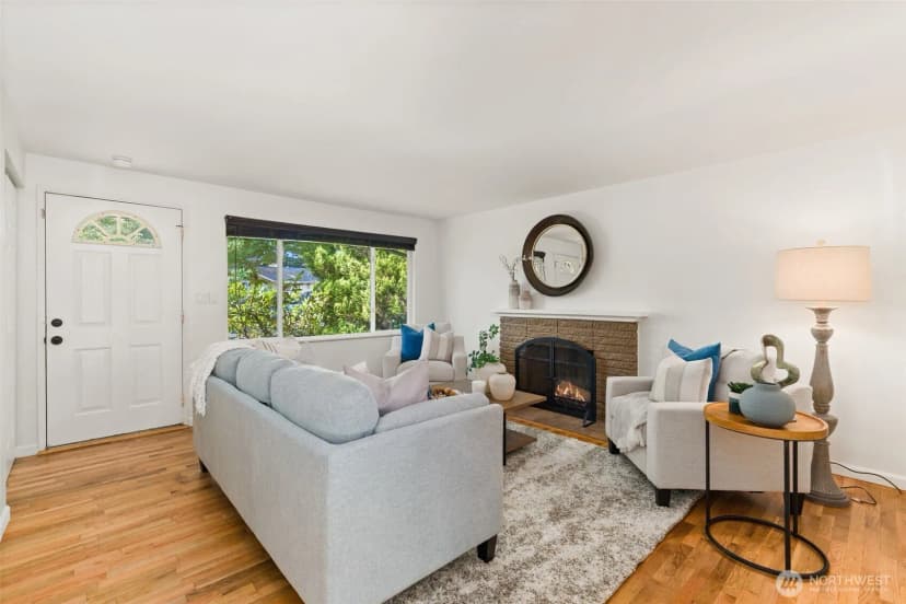 Property photo for 20322 21st Avenue Ne, Mountlake Terrace photo 5