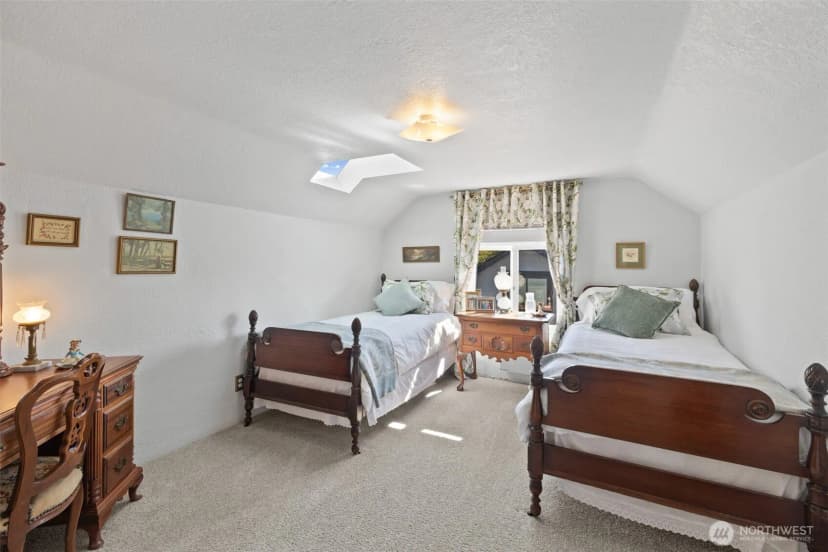 Property photo for 1214 E Columbia Street, Port Angeles photo 23