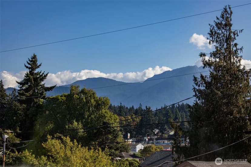 Property photo for 1214 E Columbia Street, Port Angeles photo 35