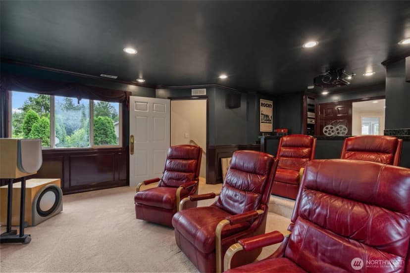 Property photo for 26998 Se 22nd Way, Sammamish photo 33