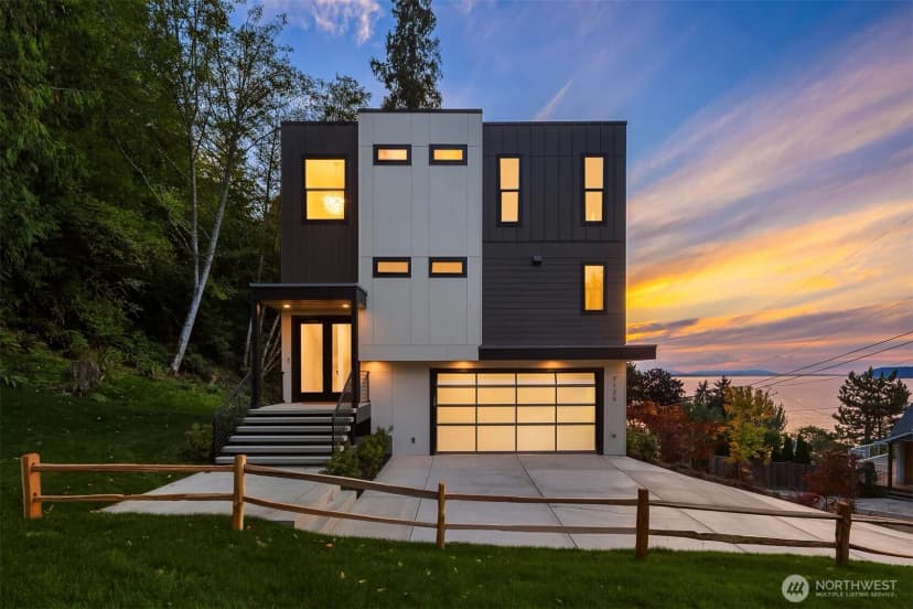 Property photo for 7126 Picnic Place, Edmonds photo 2