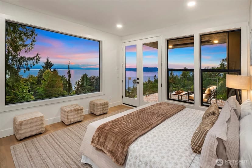 Property photo for 7126 Picnic Place, Edmonds photo 12