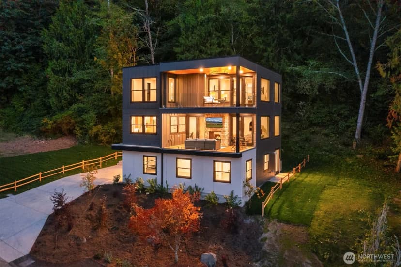 Property photo for 7126 Picnic Place, Edmonds photo 20