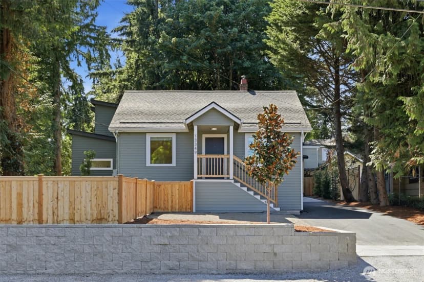 Property photo for 13349 25th Avenue Ne, Seattle photo 29