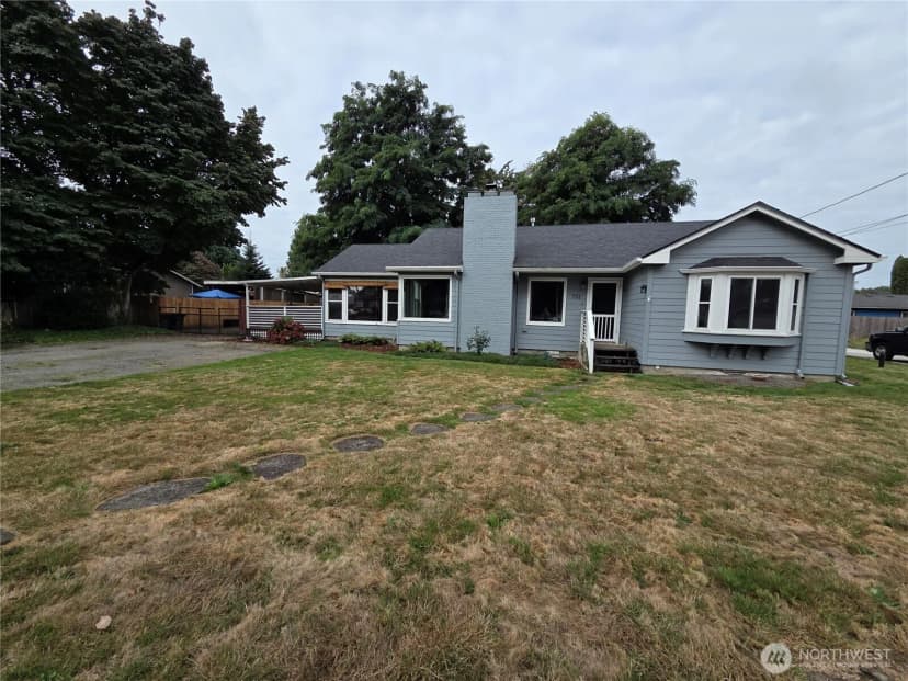 Property photo for 733 2nd Street, Woodland