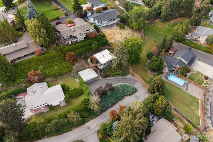 Property photo for 2020 Overlook Drive, Wenatchee photo 30