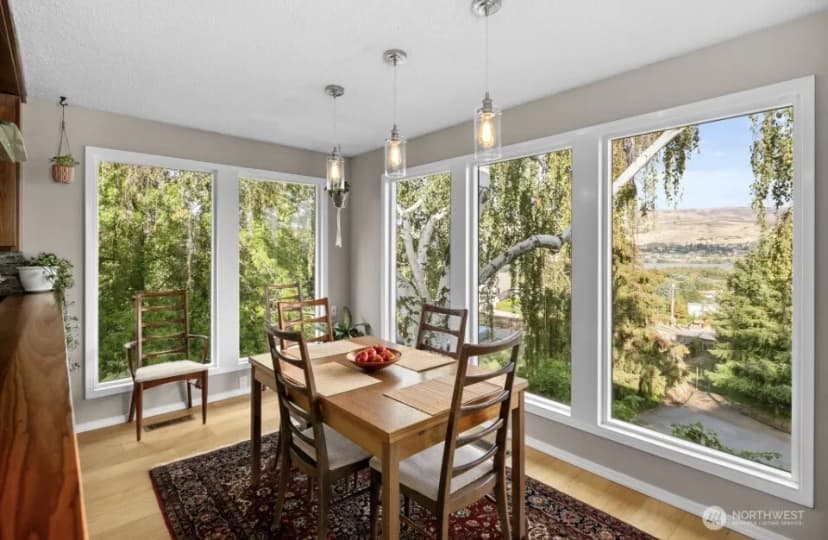Property photo for 2020 Overlook Drive, Wenatchee photo 12