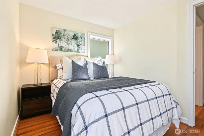 Property photo for 3046 24th Avenue W, Seattle photo 23