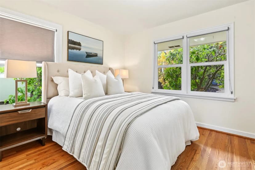 Property photo for 3046 24th Avenue W, Seattle photo 18