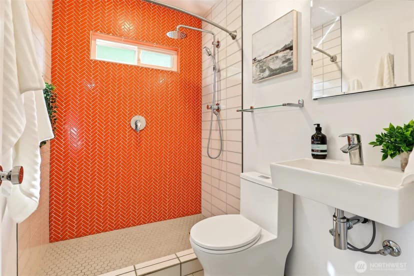 Property photo for 3046 24th Avenue W, Seattle photo 20