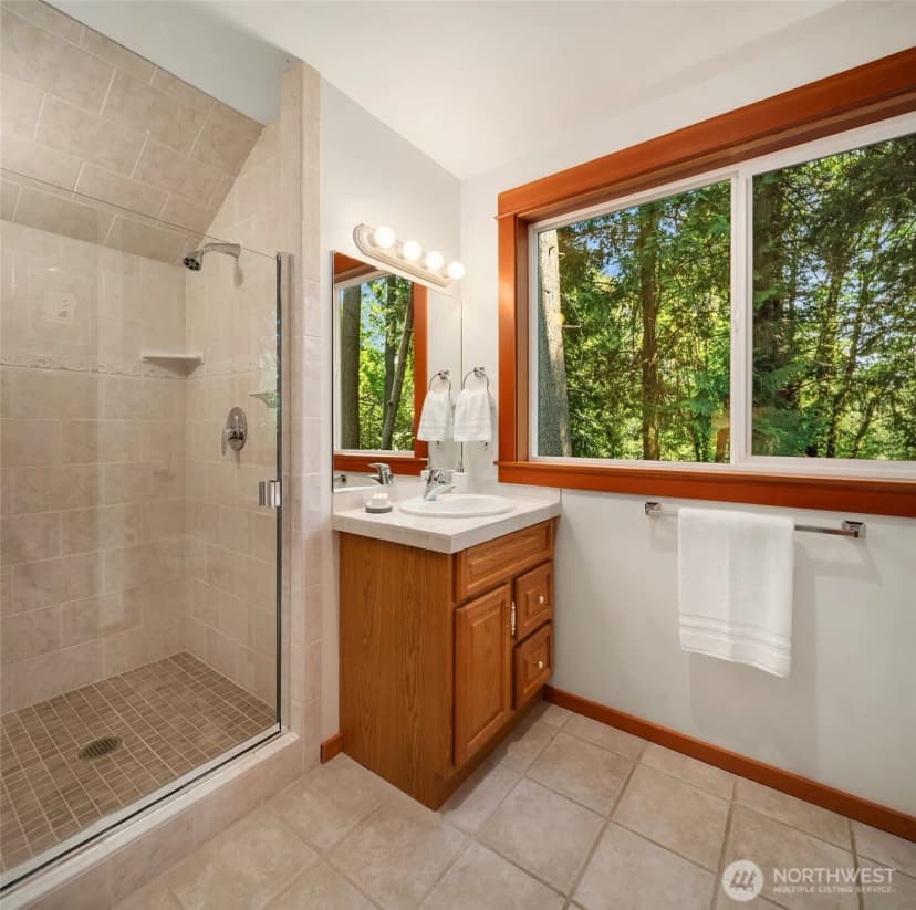 Property photo for 14744 Sivertson Road Ne, Bainbridge Island photo 29