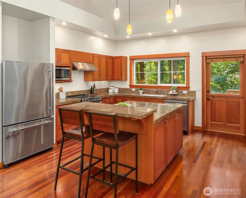 Property photo for 14744 Sivertson Road Ne, Bainbridge Island photo 12