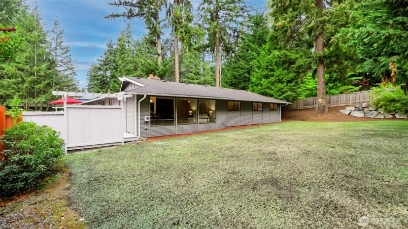 Property photo for 14404 167th Place Se, Renton photo 36