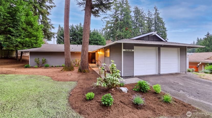 Property photo for 14404 167th Place Se, Renton photo 2
