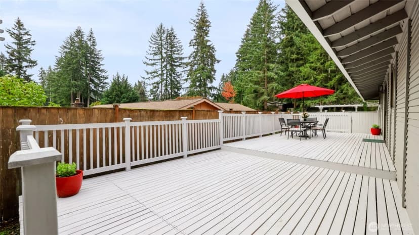 Property photo for 14404 167th Place Se, Renton photo 35