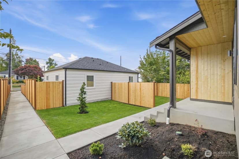 Property photo for 4415 N 14th Street #b, Tacoma photo 3