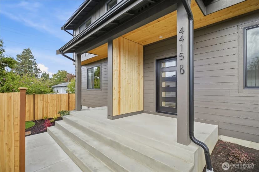 Property photo for 4415 N 14th Street #b, Tacoma photo 2