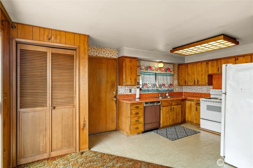 Property photo for 130 Sand Dune Avenue Sw, Ocean Shores photo 4