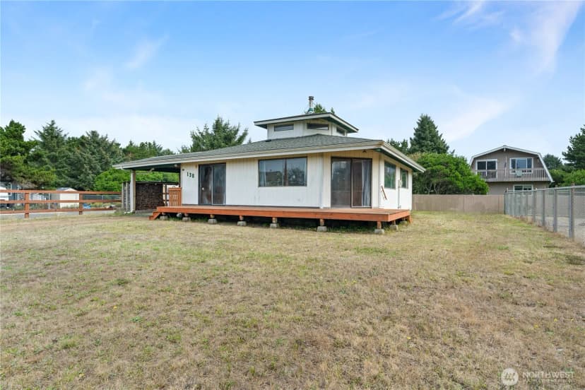 Property photo for 130 Sand Dune Avenue Sw, Ocean Shores photo 21