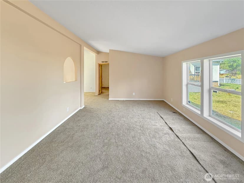 Property photo for 501 Chenois Avenue Ne, Ocean Shores photo 6