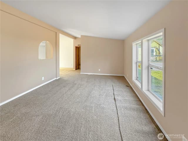 Property photo for 501 Chenois Avenue Ne, Ocean Shores photo 4
