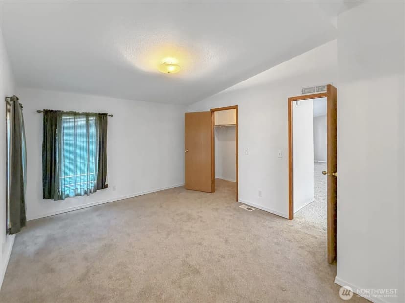 Property photo for 501 Chenois Avenue Ne, Ocean Shores photo 13