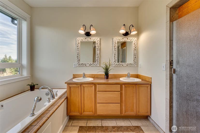 Property photo for 3900 Ne 425th Street, Woodland photo 14