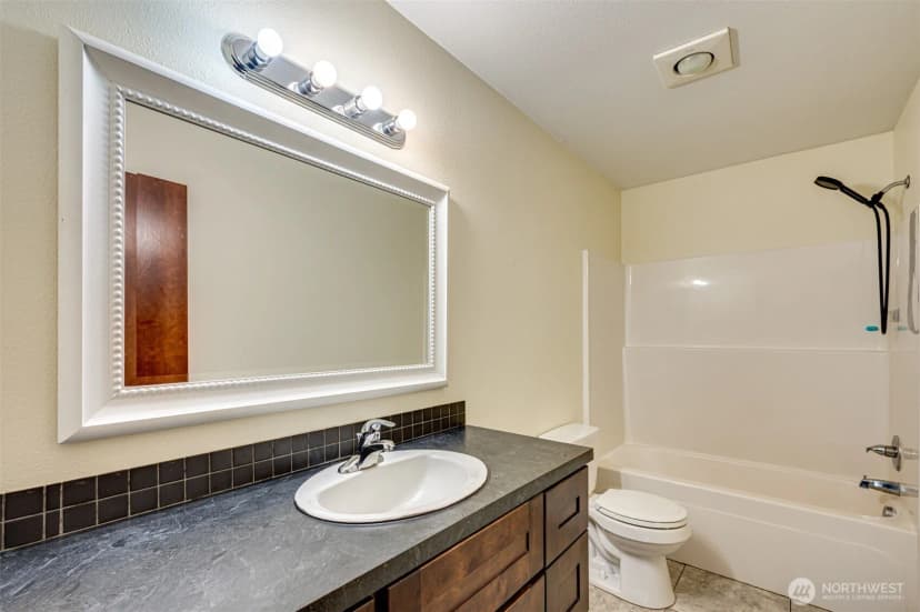 Property photo for 3900 Ne 425th Street, Woodland photo 30