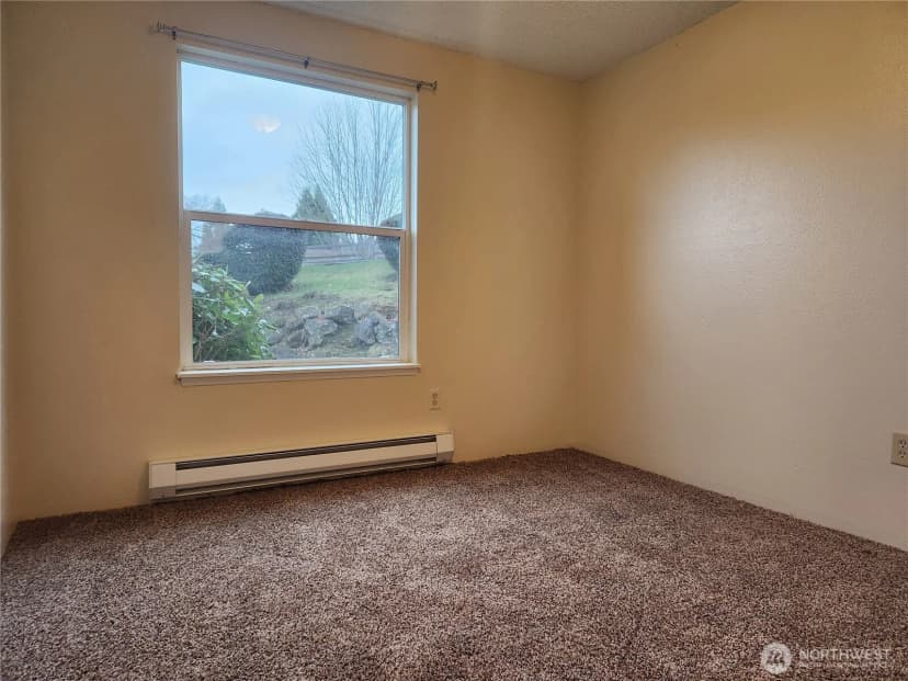 Property photo for 1936 Lincoln Avenue Se #202, Port Orchard photo 11
